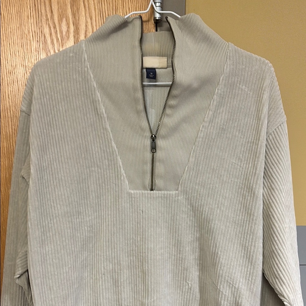 Men's Beige Sweater